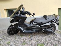 Yamaha T-max 500