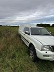 Mitsubishi L200 Club Cab 2.5 4WD