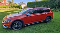 Volkswagen Passat Alltrack 2.0 TDI 240 hk, skinn panor 360