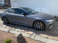 Superfin Volvo S60 Polestar T8 AWD Geartronic R-Design 