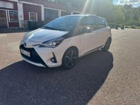 Toyota Yaris Hybrid e-CVT Selection Euro 6