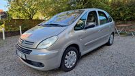 Xsara Picasso 1.6, manual, tre ägare, lågmil, dragkrok.