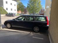 Volvo V70 2.4 Läs noga