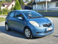 Toyota Yaris 5-dörrar 1.0 VVT-i AC Vinterdäck