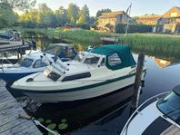 Finnsport 650 med Yamaha 70 hk