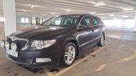 Skoda Superb Kombi 2.0 TDI Euro 5 Nybesiktigad U.A