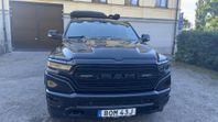 DODGE RAM L1500 Crew Cab 5.7 V8 HEMI Limited  