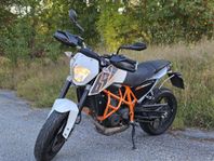 Ktm dukke 690