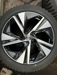 Volvo 20" 5-Spoke Black Diamond Cut +  Vinter Dubbdäck