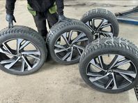 Komplett hjul, vinter 20” Volvo original Double Spoke Matt B