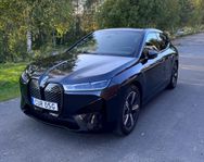 BMW iX xDrive40 Innovation, Comfort, Sport line