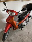 Honda Innova 125 - scooter