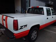 Chevrolet Silverado crew cab 4 wd 