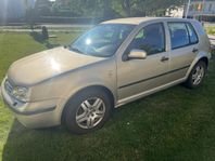 Volkswagen Golf 5-dörrar 1.6 Euro 4