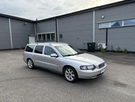 VOLVO V70 2.4 TURBO A-TRAKTOR