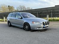 Volvo V70 2.4D Summum 