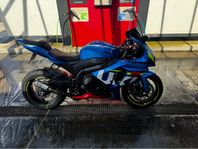 Suzuki GSXR 1000 L6