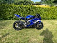 Yamaha r6