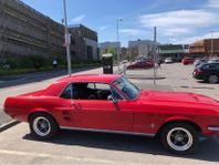 Ford Mustang 67 coupe