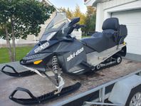 Ski-doo Grand Touring 550F