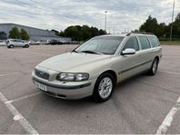 Volvo v70 2,4 A-traktor 