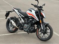 KTM 390 Duke ABS