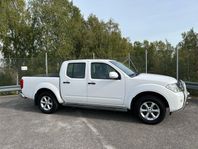 Nissan Navara D401 A traktor