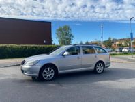 Skoda Octavia Kombi 1.4 TSI Elegance Euro 5