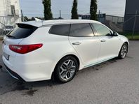 Kia Optima Sport Wagon Plug-in Hybrid Advance Plus 2