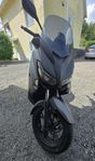 Yamaha x-max 250 2016