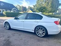 BMW 320 d Sport line 184 hk Nybesiktigad 