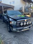 RAM  1500 Moms bil 