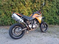 Yamaha XT660X