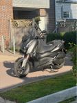 Yamaha X MAX 300 1 ägare 490 mil