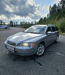 Volvo V70 2.5T Classic, Momentum 