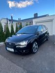 Ford Focus ST 5-dörrars Nybesiktad