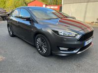 Ford Focus 1.0 EcoBoost ST-Line  Sommar & Vinterhjul