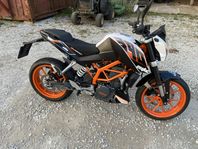 KTM Duke 390