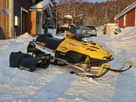 Ski doo Summit 700 -00