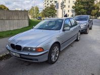 BMW 523