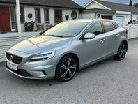 Volvo V40 T3 Geartronic Momentum, R-Design Euro 6