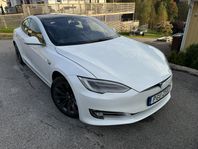 Tesla Model S Long Range AWD - Utökad garanti