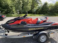 Sea Doo RXT X RS 300 HK AUDIO SYSTEM -2020 - FÅ TIMMAR