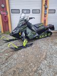 Polaris 650 Switchback Assault146