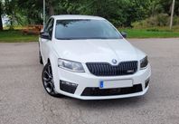 Skoda Octavia RS 2.0 TSI Premium 