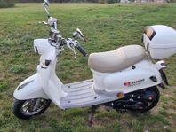 Baotian Retro EU moped i nyskick