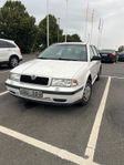 Skoda Octavia Kombi 1.6 LXi