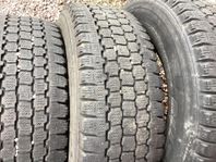 Bridgestone Blizzak 225/70 15