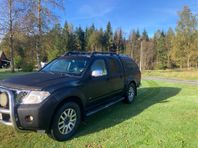 Nissan Navara Dubbelhytt 3.0 dCi V6 4x4 Euro 5