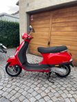 Piaggio Vespa LX50 EU-moped 2009 endast 17 mil